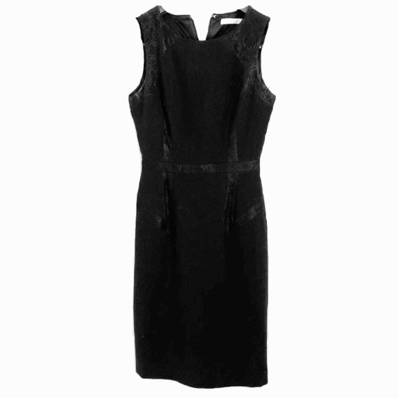 🌵4/$20 🇨🇦 Black Fitted Dress with Lace Detail - Picture 1 of 6